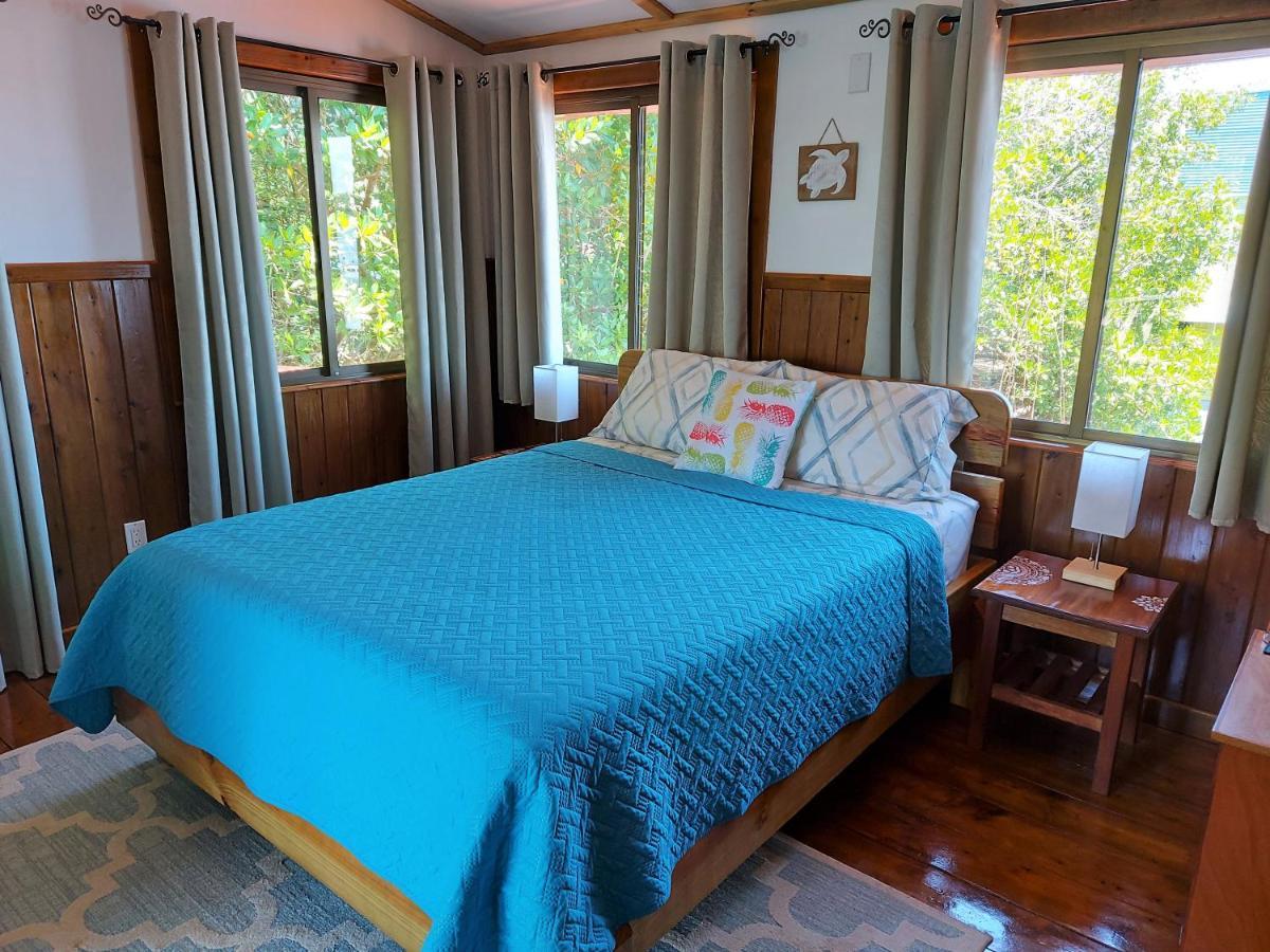 The Sunsetter Bed & Breakfast 보카스 타운 외부 사진